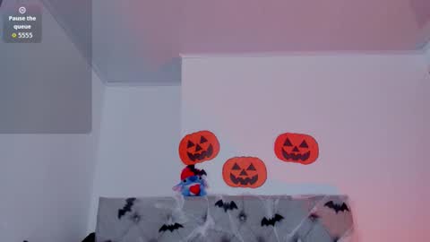 megansammy online show from October 19, 3:25 pm