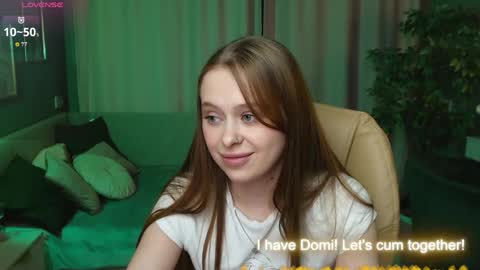 megg_ryan online show from May 25, 3:55 pm