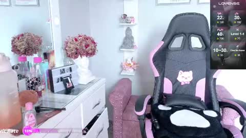 Melaany  online show from July 11, 3:34 pm