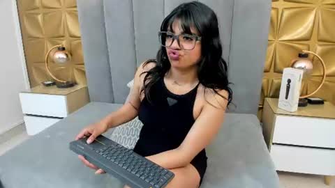 Melani online show from July 14, 1:38 pm