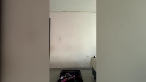 Melani  online show from May 5, 6:44 pm