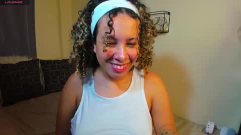 melani online show from October 8, 10:25 pm