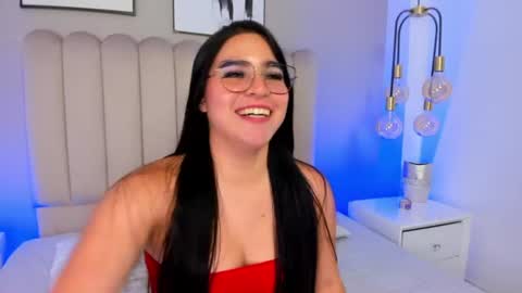 Melanie online show from July 17, 1:21 am