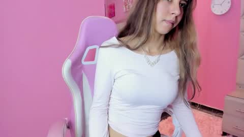 Melanie  online show from March 11, 1:47 pm