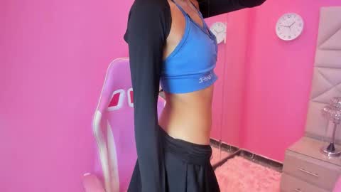 Melanie  online show from March 17, 4:55 pm