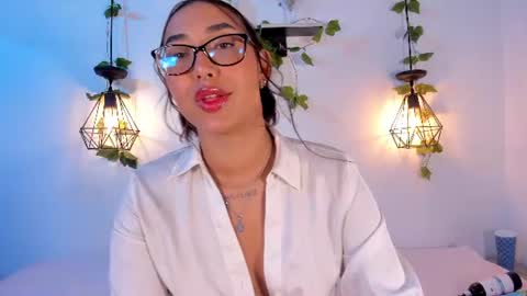 Melanie online show from August 1, 2:24 am