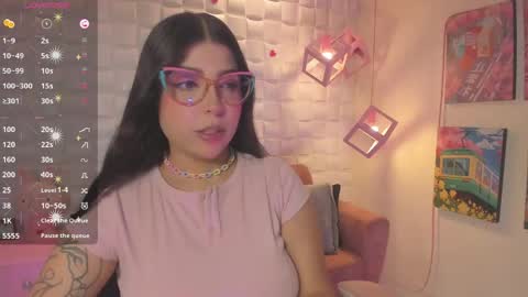 melaniegrayx online show from May 4, 2:43 pm