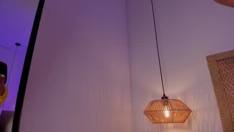 melaniejeann_ online show from June 18, 2:46 am