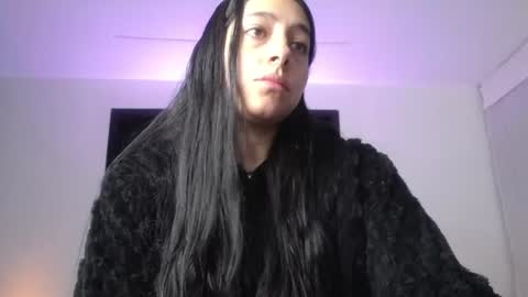 melanny_petite online show from August 1, 12:40 pm