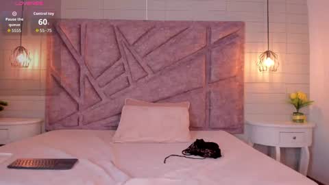 melany_heaven online show from July 4, 10:49 pm
