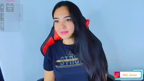    Independent model online show from October 6, 12:27 am