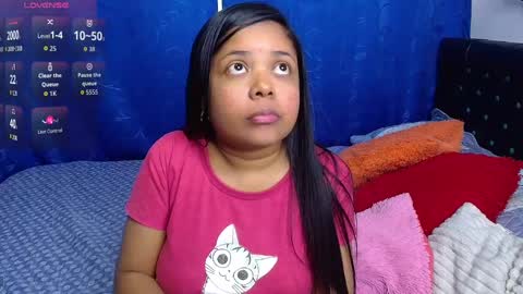 Snapshot of melika_sweet chatting on October 11, 7:27 pm eli online show from October 11, 7:27 pm