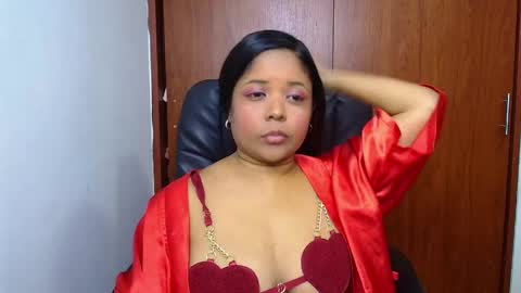 Snapshot of melika_sweet chatting on September 15, 6:15 pm eli online show from September 15, 6:15 pm