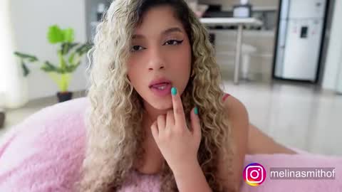 Snapshot of melina_smith1 chatting on September 23, 9:02 pm MelinaSmith online show from September 23, 9:02 pm