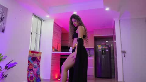 Snapshot of melina_smith1 chatting on February 7, 10:30 pm MelinaSmith online show from February 7, 10:30 pm