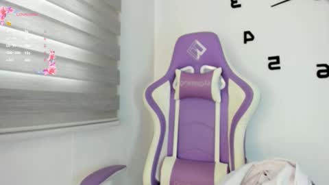 melisa_meow online show from March 15, 12:18 pm