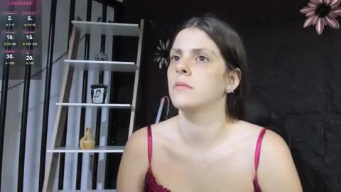 Melissa online show from March 1, 2:39 pm