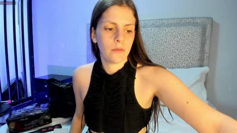 Snapshot of melisabostton_ chatting on January 11, 3:31 pm Melissa online show from January 11, 3:31 pm