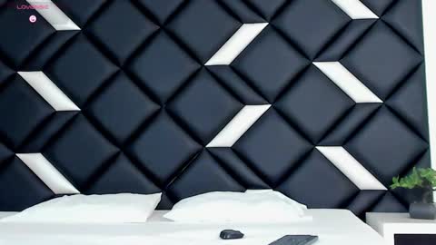     online show from February 2, 12:15 pm