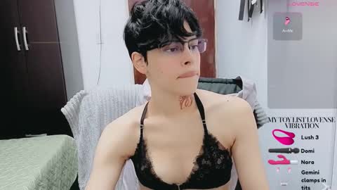 Melissas Corner online show from December 18, 9:30 pm