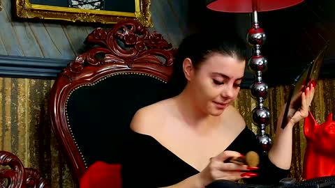 Snapshot of melissa_glow chatting on January 22, 6:10 am Melissa online show from January 22, 6:10 am