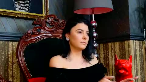 Snapshot of melissa_glow chatting on October 2, 12:21 pm Melissa online show from October 2, 12:21 pm