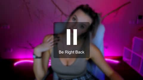 Melissa online show from November 22, 4:42 pm