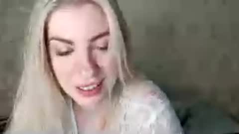 Melissa online show from June 17, 1:18 am