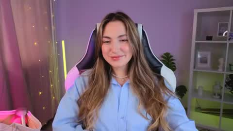 Melissa online show from July 31, 4:02 am