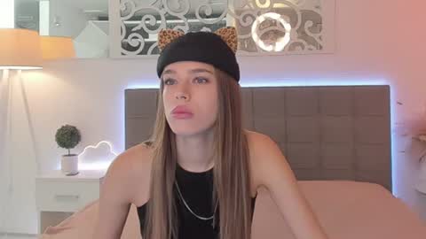 MelissaCrayzy online show from June 14, 5:41 am