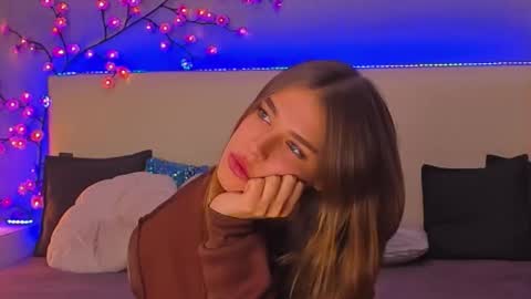 Snapshot of melissacrayzy chatting on October 12, 7:22 am MelissaCrayzy online show from October 12, 7:22 am