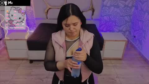 Mellani  online show from November 8, 3:33 am