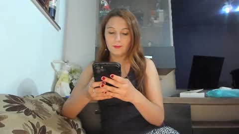 MellyMell  online show from July 2, 6:58 pm