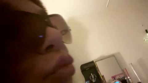 Snapshot of melli23 chatting on January 7, 7:49 pm Melli online show from January 7, 7:49 pm