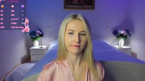 Mellina online show from May 9, 10:56 pm