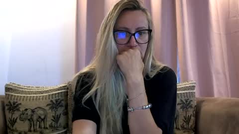 Melly online show from July 6, 5:46 am