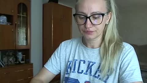 Melly online show from June 29, 7:48 am