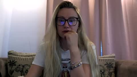 Melly online show from July 13, 5:52 am