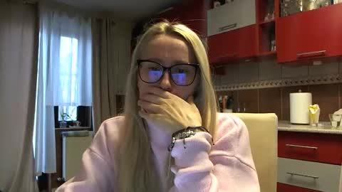 Melly online show from January 13, 8:08 am