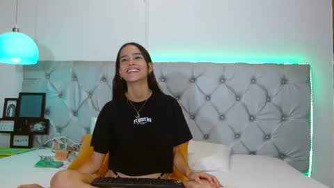 Luisa Castro online show from August 4, 7:20 pm