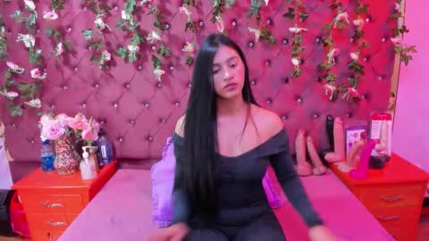 Melodysmithass online show from December 18, 3:11 am