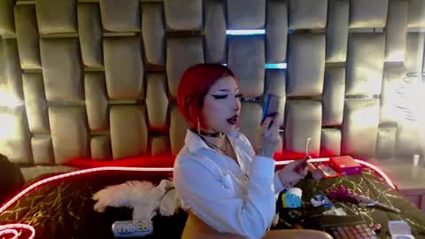 Snapshot of memi_xxx chatting on October 31, 4:58 am MEMY online show from October 31, 4:58 am
