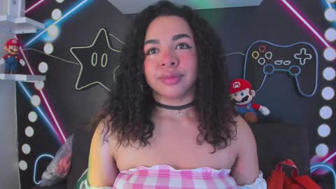 Snapshot of memphiswilliams chatting on January 3, 2:43 am Memphis Williams online show from January 3, 2:43 am
