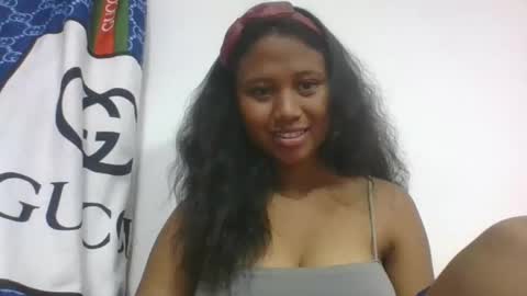 mendrika718601 online show from March 18, 5:01 am