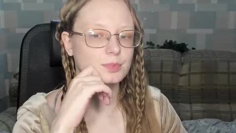 meowcr online show from March 13, 3:02 pm