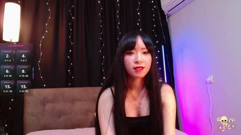 meowkami online show from December 19, 12:04 am