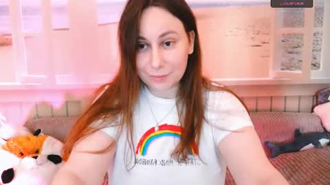 Snapshot of mercurygirlx chatting on October 28, 12:38 am Cutie online show from October 28, 12:38 am