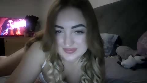 MeriWoulders online show from April 23, 6:43 pm