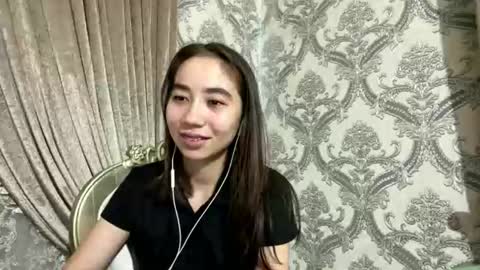 merlenebixel online show from July 28, 8:52 pm