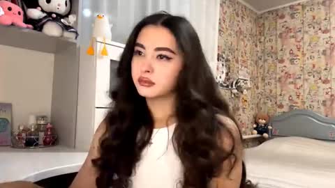 Enni online show from November 24, 4:42 pm